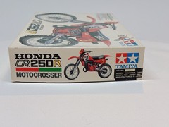 TAMIYA 1:12 HONDA CR250R MOTOCROSSER MODEL KIT – Open Box Started – Free Paints