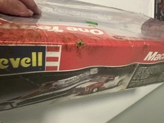 Revell Mach 1 Formula One Team 1:25 Plastic Model Kit – New Kit In sealed box