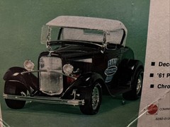 Monogram ‘32 Ford Roadster 1:24 Scale Model Kit 8280-0270