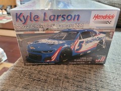 Salvinos JR Models “Hendrick” Kyle Larson 2024 Camaro ZL1 Nascar 1/24 Car Kit