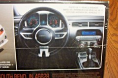 AMT 2010 CHEVY CAMARO SS/RS COUPE INDY PACE CAR MODEL KIT 1/25 SCALE