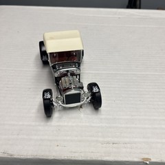 Monogram Black Widow 1960 Ford Model T 1:24 ?Scale Plastic Model Kit Built Car