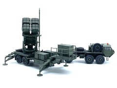 1/72 ARTISAN US Patriot Missile Defense System Launch Vehicle Combat Ver. Model