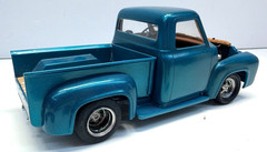 Monogram 1:25 1953 Ford F-100 Pickup Drastic Custom John Klaver Pro-Built Model