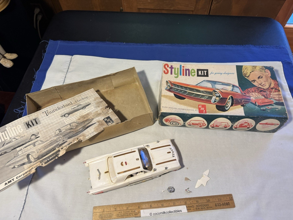 Vintage AMT 1961 Plastic Model Styline Kit Ford Thunderbird T-Bird Built Custom