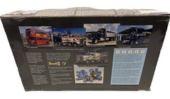 Revell Germany Mercedes-Benz Actros MP 3 1:24 Model Kit New Box Damaged