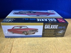 E12-31 MODEL – 1964 FORD GALAXIE 500-XL – SEALED – AMT 1261/12 – NIB