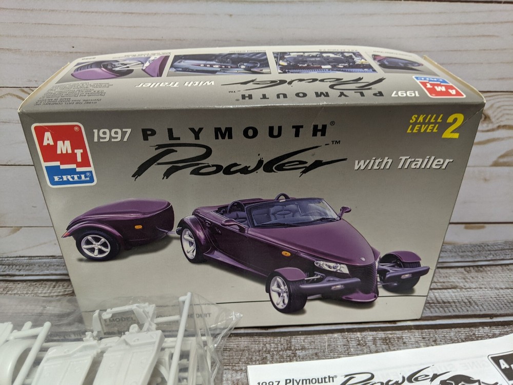 AMT ERTL Plymouth Prowler with trailer 1:25 Scale Model Kit# 8588