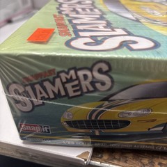 1:25 Snapfast 1998 Chrysler Concorde “Street Heat” Slammers AMT Sealed Box
