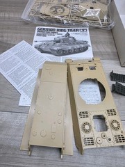 Tamiya 1/35 German King Tiger Production Turret Model Kit MM164 Open Box