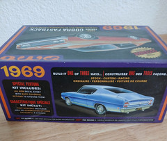AMT 1969 Ford Torino Cobra Fastback Model Kit 1:25! Build it one of two ways!!