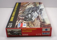 1/72 Scale German WWII Assault Bridge / Engineer Half-Track, 251/7c, ESCI