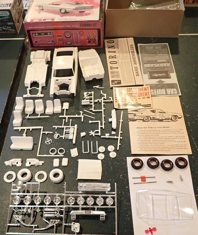 AMT 1968 Ford Fairlane Torino GT model kit unbuilt 60s issue screw bottom