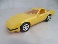AMT ERTL 1995 Corvette ZR-1 Competition Yellow 6661EO