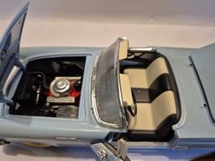 1957 Thunderbird Model 1/18th Scale “Road Signature”
