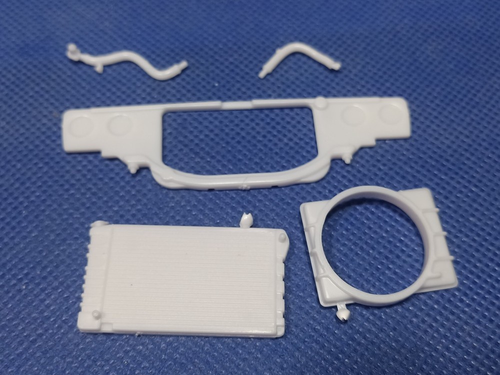 🌟 Radiator 1968 Chevelle SS 396 1:25 Scale 1000s Model Car Parts 4 Sale Revell