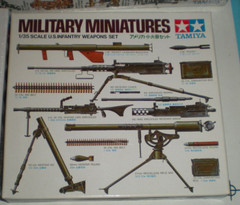TAMIYA Military Mini Sdkfz251/1, 7.5cm Antitank, WWII & Modern US Army Infantry+