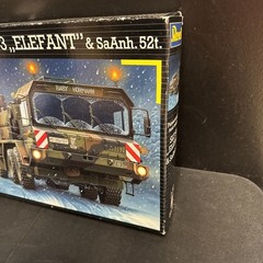 Revell 03145 SLT 50-3 “Elefant” & SaAnh. 52t. 1/72