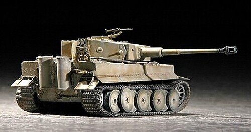 Trumpeter German Tiger I Tank Mid Production – Plastic Model Military Vehicle