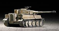 Trumpeter German Tiger I Tank Mid Production – Plastic Model Military Vehicle