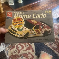 1/25 AMT ERTL Kelloggs Monte Carlo NASCAR Plastic Model Kit NOS 8187 Sealed