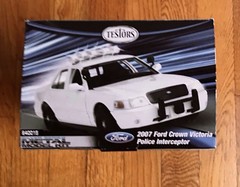 TESTORS 640015 2007 FORD CROWN VICTORIA POLICE INTERCEPTOR (opened,looks comp)
