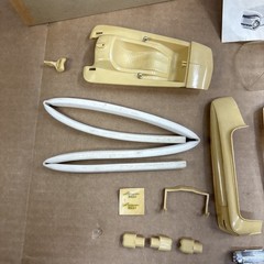 Complete RARE 1962 AMT FORD LEVA CAR ORIGINAL MODEL KIT