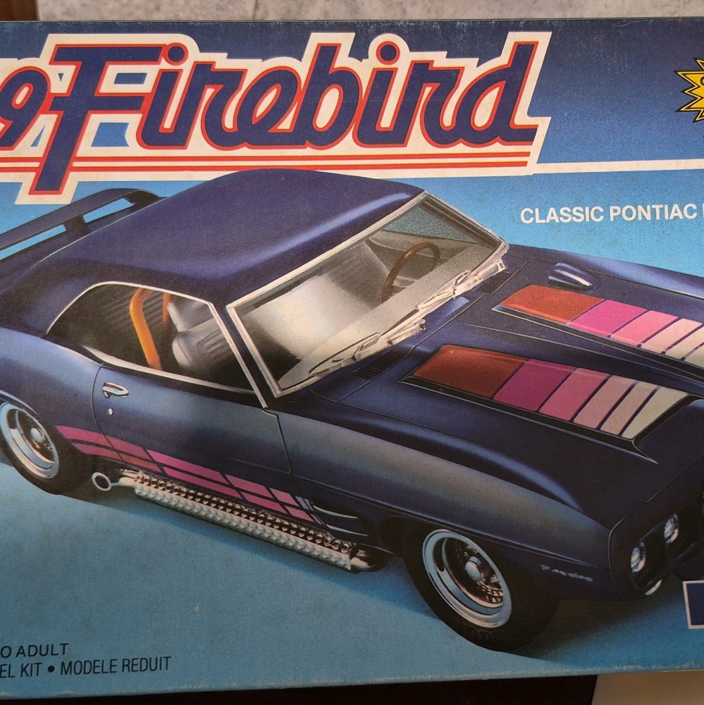 MPC 1969 Pontiac Firebird 1:25 Plastic Unassembled Model Kit Car 78-0750-250