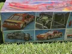 Vtg Monogram 1:24 Heinz 57 Pontiac Grand Prix NASCAR Model Kit #2914 New Sealed