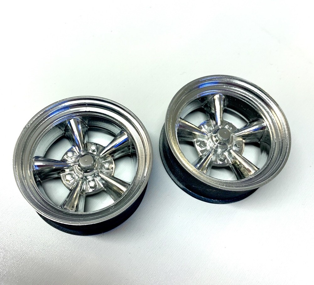 1:8 Two Chromed Rear Five Spoke Wheels For Revell Rubber Tires(not Included)