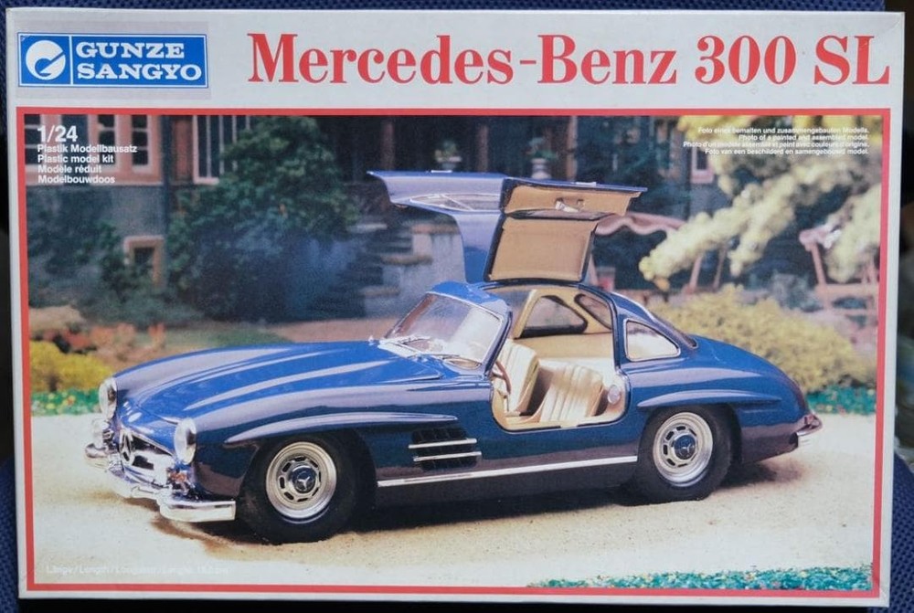 Gunze 1/24 Mercedes-Benz 300SL Plastic Model Kit Vintage Scale Hobby