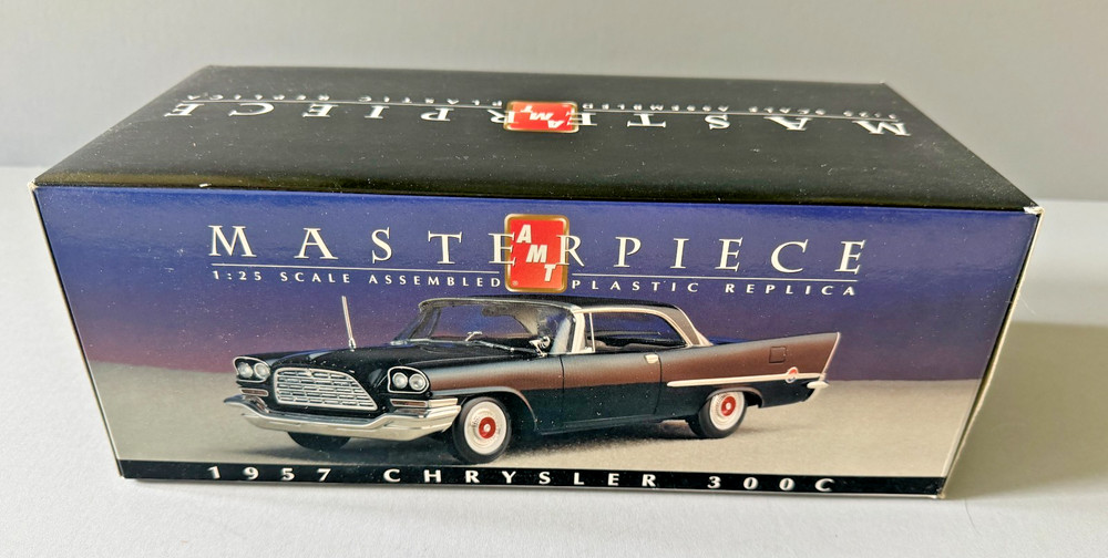 AMT Masterpiece 1957 Chrysler 300C 1:25 Limited Edition w/ COA, Box & Inserts