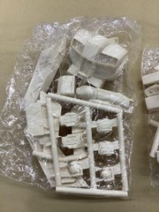 B-CLUB 1/100 MG Hi-Nu Gundam Resin Conversion Kit for RX-93 Nu Gundam