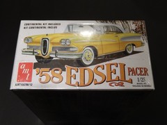 AMT ’58 EDSEL PACER w/CONTINENTAL KIT 1/25 SCALE MODEL KIT SEALED