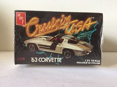 Sealed AMT ’63 Corvette Stingray Cruisin USA George Barris Model Kit #2258 1:25