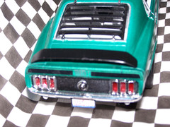 1/24 REVELL 1970 FORD MUSTANG MACH 1 BUILT MODEL CAR 351 CLEVELAND-VERY DETAILED