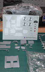 ’64 GRAND SPORTCORVETTE BODY,PHOTO ETCHED-DETAIL KIT,DECALS ,INTERIOR,GLASS,TRIM