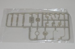 MOEBIUS 1971 F-250 CUSTOM 4×4 2567 ⭐PARTS⭐ VALVE COVERS+MANIFOLD+MORE 1:25