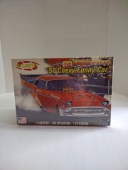 Atlantis AAN7172 1:24 Tom Mongoose McEwen 1957 Chevy Car