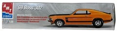 AMT/Ertl’69 Boss 302 Pre-Painted Metal Body 1998 1:25 Model Kit NEW Ford Mustang