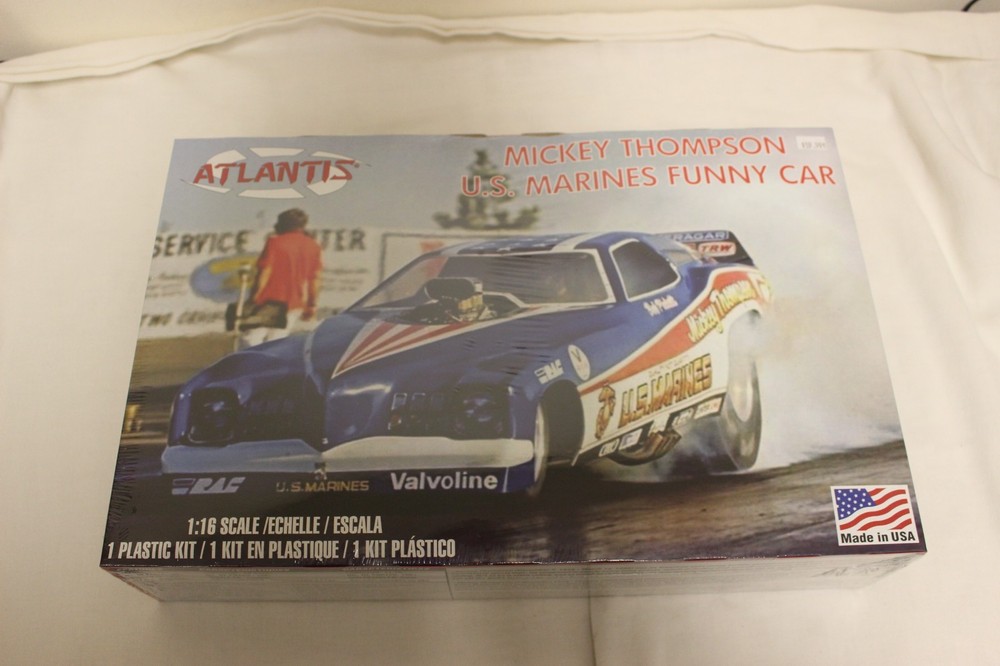 Atlantis Models 1/16 Plastic Model Mickey Thompson US Marines Funny Car #H1499