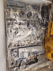 RENAULT RE 20 / RE 23 HELLER 1:12 KIT, F1 FORMULA 1 GRAND PRIX *SEALED BAGS*