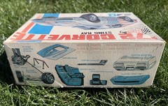 Vintage MPC 500 1972 General Mills Chevrolet Corvette Sting Ray Toy Model Kit