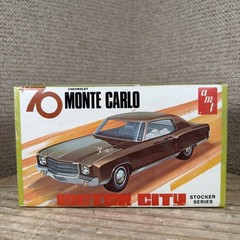AMT 1970 Chevrolet Monte Carlo Model Kit #X856 Scale 1/25