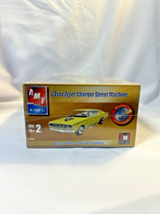 AMT DODGE 1967 CHARGER Street Machine BC model kit NEW in FACTORY SEALED BOX
