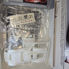 ​Union Model 1/24 Ferrari 330 P4 Collections Rememoratrise Vintage Kit MC14