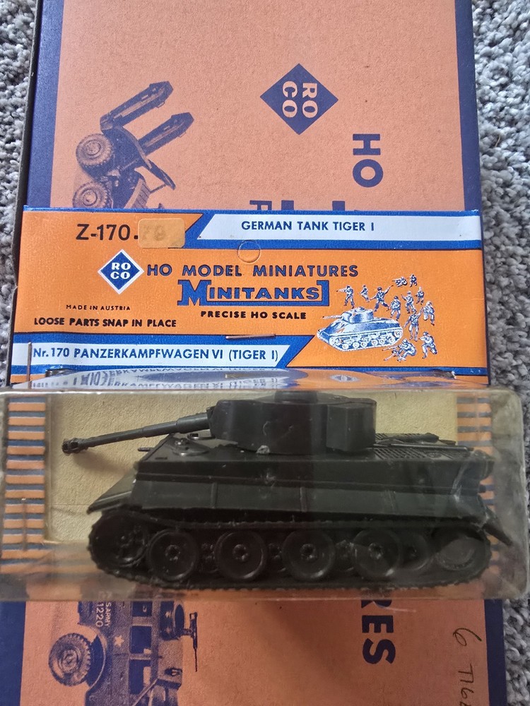 German Tank Tiger 1 Z-170 HO Model Miniatures Minitanks Panzerkampfwagen VI Rare
