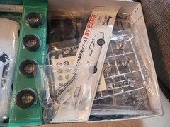 Vintage Nichimo 1/24 Toyota 2000GT Motorized Plastic Model Kit – Rare Japan
