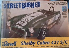 Revell STREETBURNER Ford Shelby Cobra 427 S/C Scale 1/24 Model Kit 85-2828 NIB