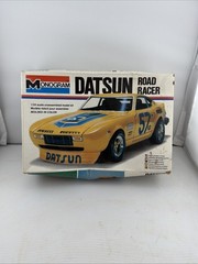 1/24 Monogram #2110 Datsun SCCA Road Racer NOS kit VINTAGE 1978 Open Box
